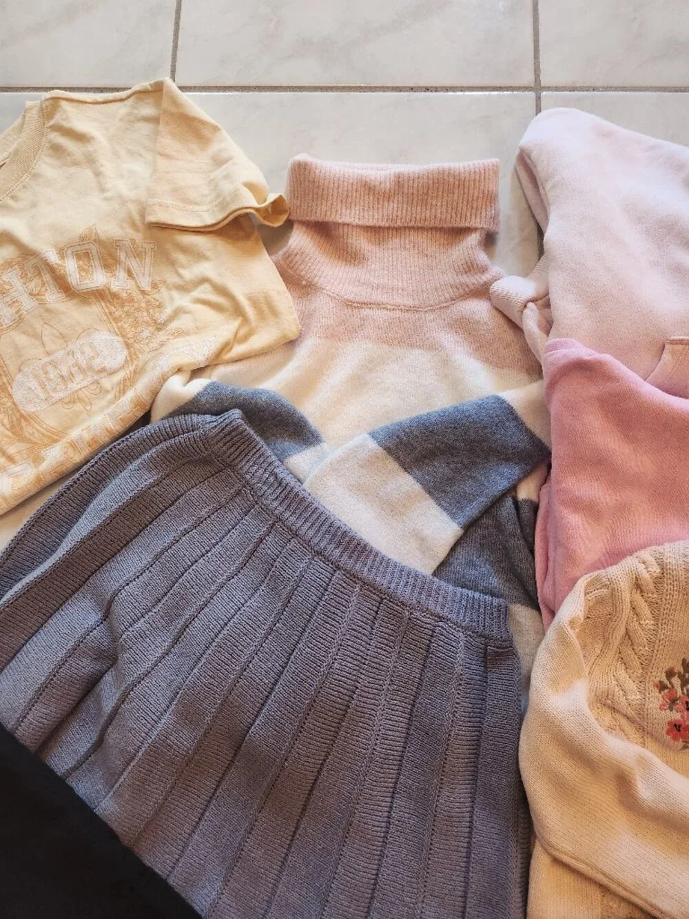 Little girls Size 7 clothes Bundle